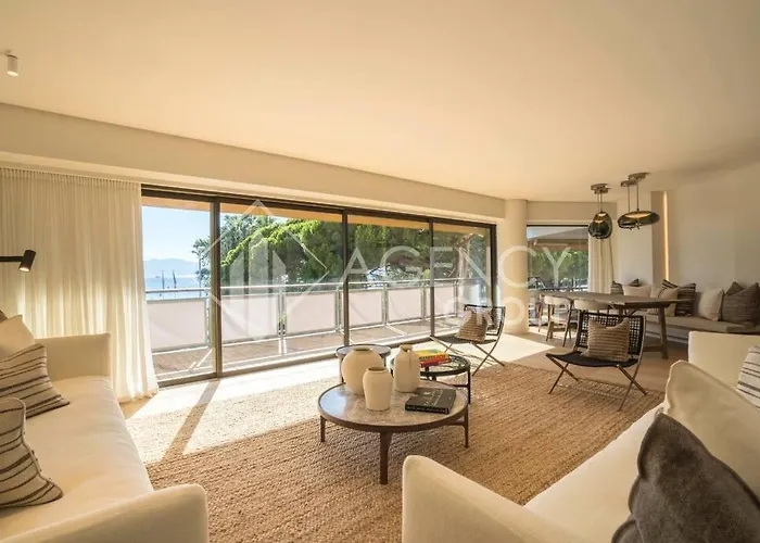 Superbe Appartement, Croisette